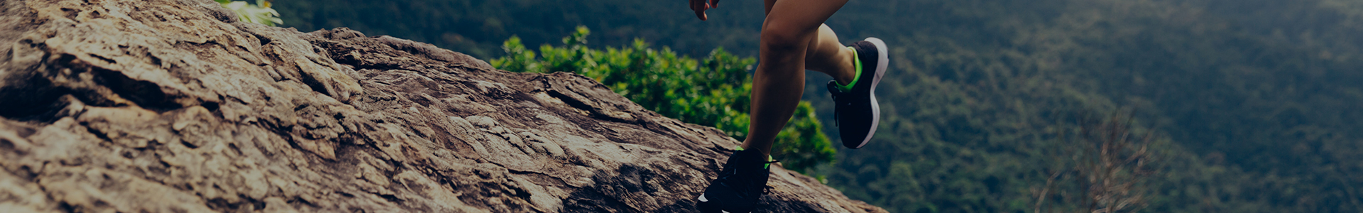 以人为本，与时俱进，开创未来